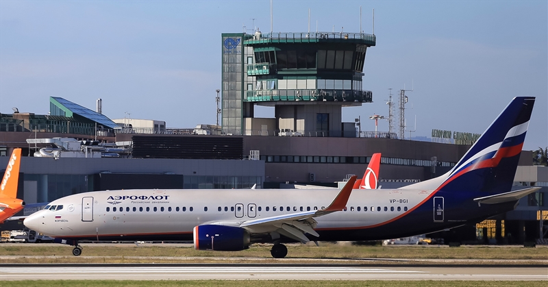 Aeroflot fa tris