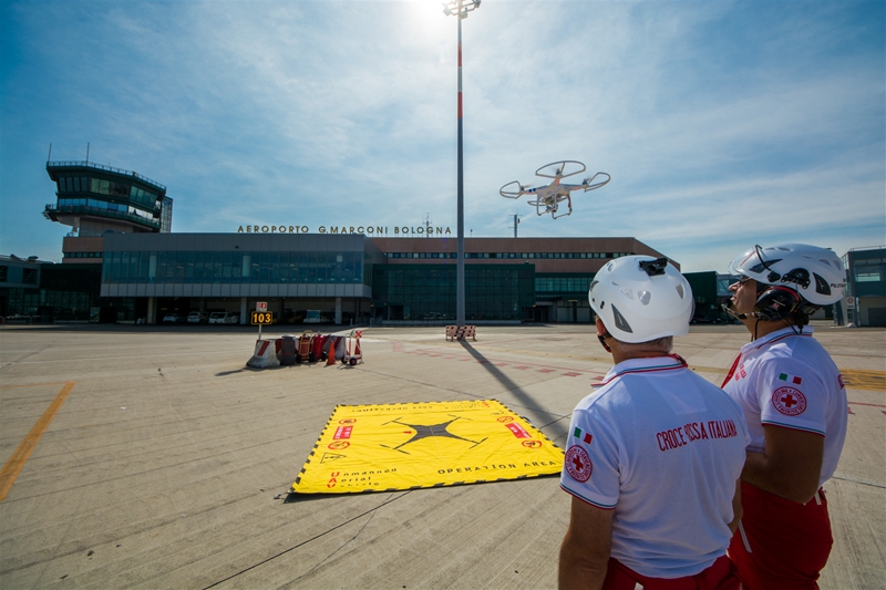 Drone su Aeroporto di Bologna